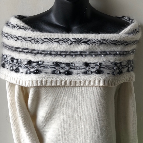 WHBM Bejeweled Sweater - Picture 2 of 4